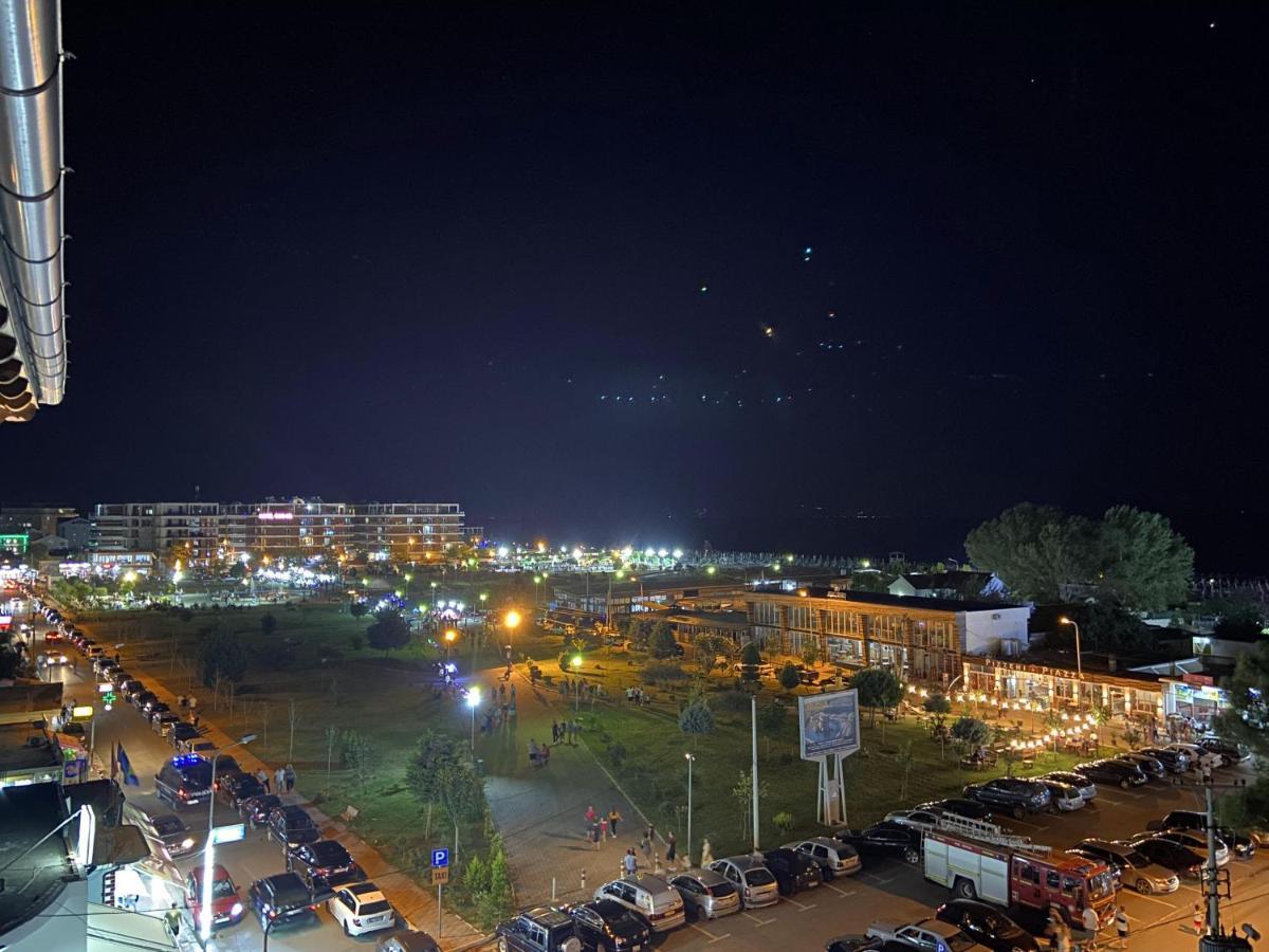 ホテル Center Park Velipojë エクステリア 写真