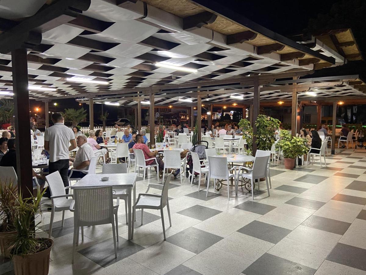 ホテル Center Park Velipojë エクステリア 写真